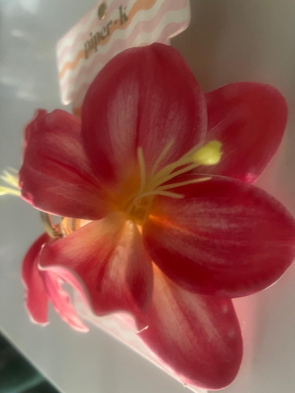 piper•k Pink Floral Double-Petal Hair Clip with Gold Clasp - Picture 3 of 4